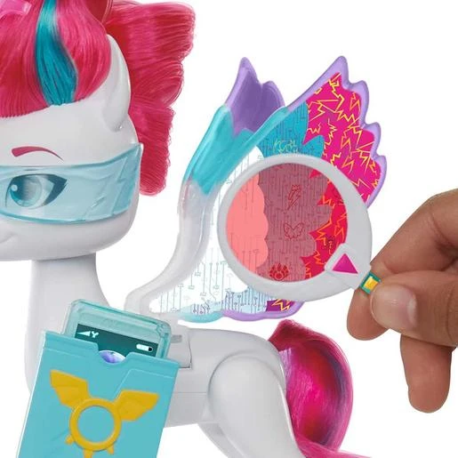 Hasbro - My Little Pony - Muñeca My Little Pony Con Alas Sorpresa Y Accesorios, 5.5 Pulgadas ㅤ 8 Hasbro - My Little Pony - Muñeca My Little Pony Con Alas Sorpresa Y Accesorios, 5.5 Pulgadas ㅤ - Imagen 6