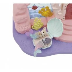 Sylvanian Families - Set De Juguetes Castillo De Sirenas Y Familias -Juguetes Para Niños medias 2800